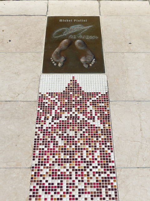 恐怕不仅意 恐怕不仅意